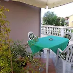 1 Apartman