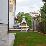 1 Apartman