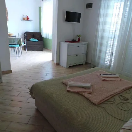 Apartment 1