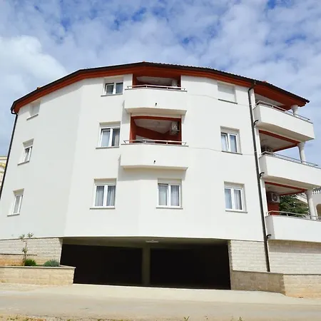 Apartment 1 *